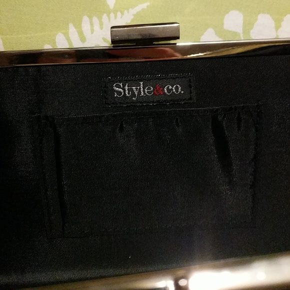 NWOT Style & co. Lace Clutch - Picture 3 of 4